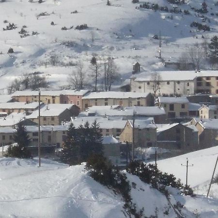 Gites Et Loisirs De Montagne Prades (Pyrenees-Orientales) Exterior photo